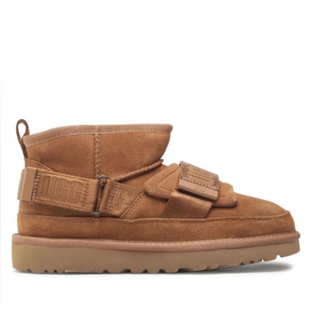 🐐 ugg classic ultra mini hybrid!